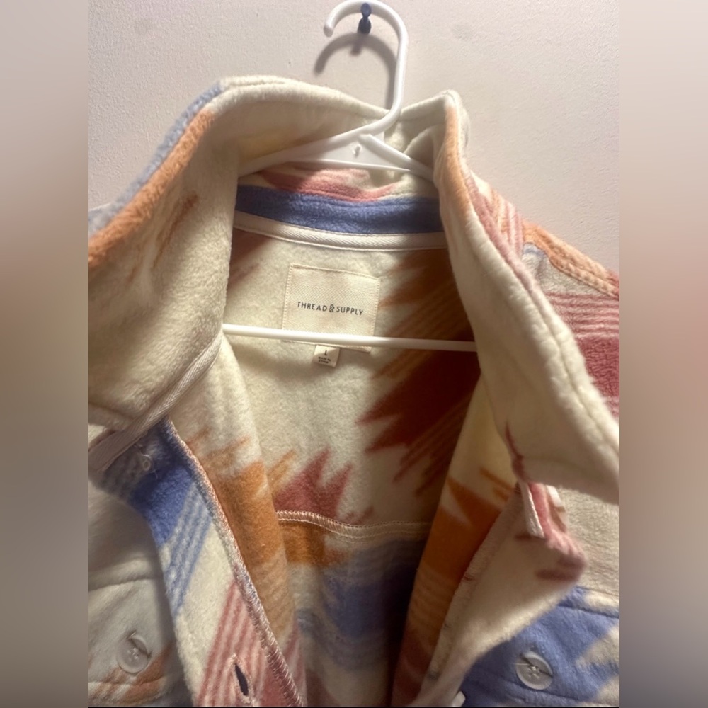 Thread & Supply Pastel Aztec Button Down Jacket Size Large - Picture 5 of 6
